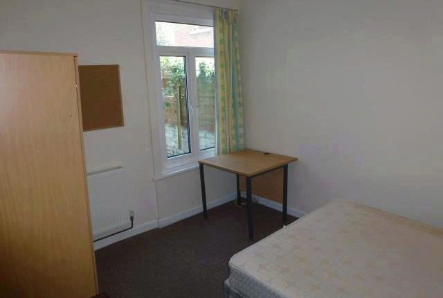  Image of 5 Bedroom Semi-Detached to rent at Fraser Road, Southsea PO5