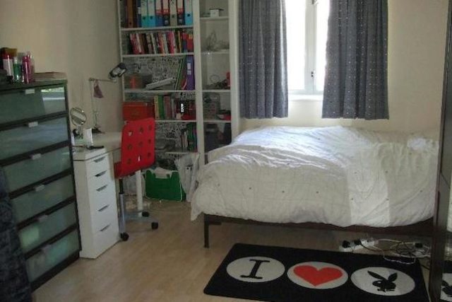  Image of 2 Bedroom Flat to rent at Compass Point, Limehouse E14