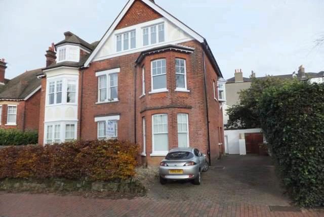  Image of 1 Bedroom Flat to rent at Boyne Park, Tunbridge Wells, Kent TN4