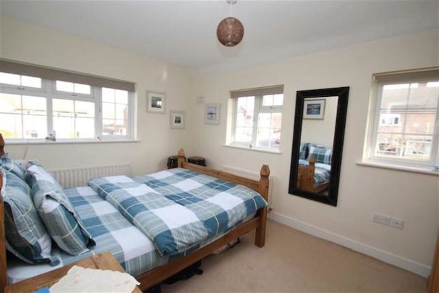  Image of 3 Bedroom Semi-Detached to rent at Stirling Drive, Orpington, Kent BR6