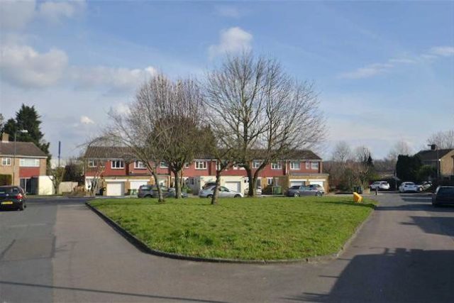  Image of 3 Bedroom End of Terrace for sale at Ryelands Crescent, Lee, London SE12