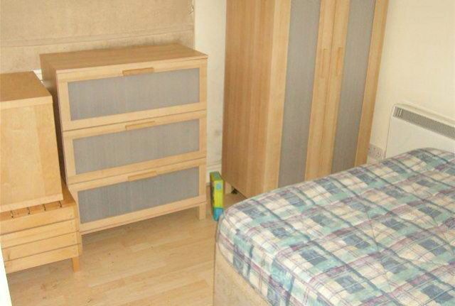  Image of 1 Bedroom Flat to rent at 51 Craven Park, Harlesden/Willesden NW10