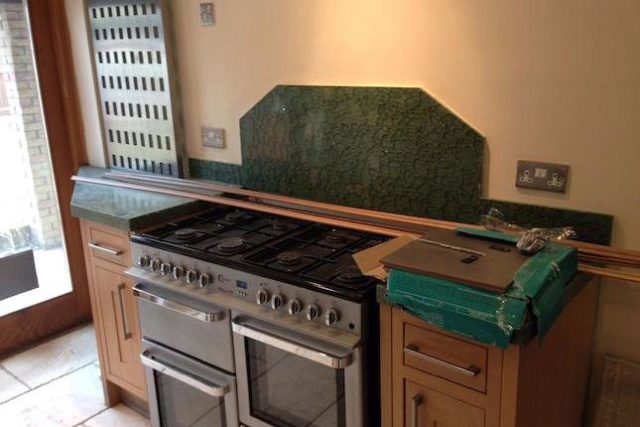  Image of 4 Bedroom Semi-Detached to rent at The Vale, London NW11