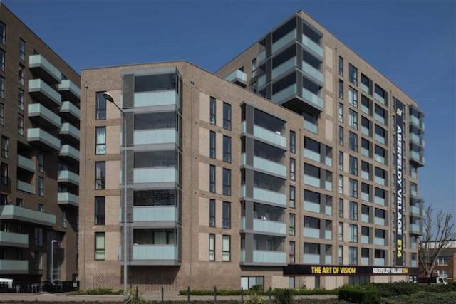  Image of 2 Bedroom Flat for sale at Aberfeldy Village, Canning Town, London E14