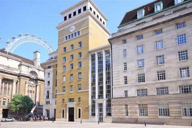  Image of 1 Bedroom Flat to rent at West Block, County Hall Apartments, South Bank, London SE1