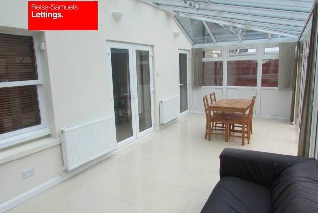  Image of 5 Bedroom Town House to rent at Lockesfield Place, London E14