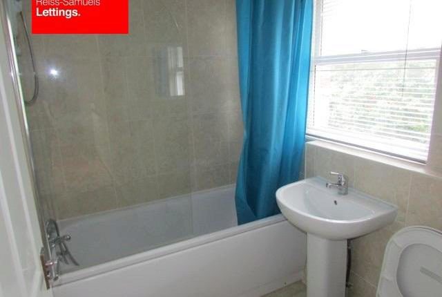  Image of 5 Bedroom Town House to rent at Lockesfield Place, London E14