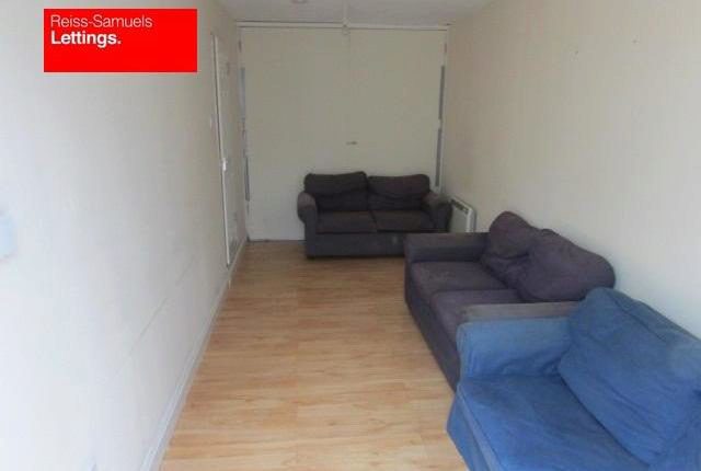  Image of 5 Bedroom Town House to rent at Lockesfield Place, London E14