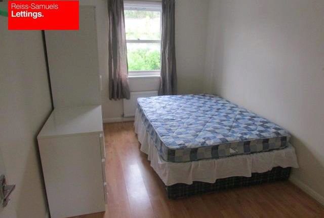  Image of 5 Bedroom Town House to rent at Lockesfield Place, London E14