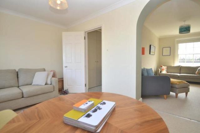  Image of 1 Bedroom Flat for sale at Dartmouth Row, London SE10