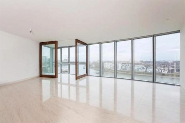  Image of 2 Bedroom Flat to rent at Millharbour, London E14