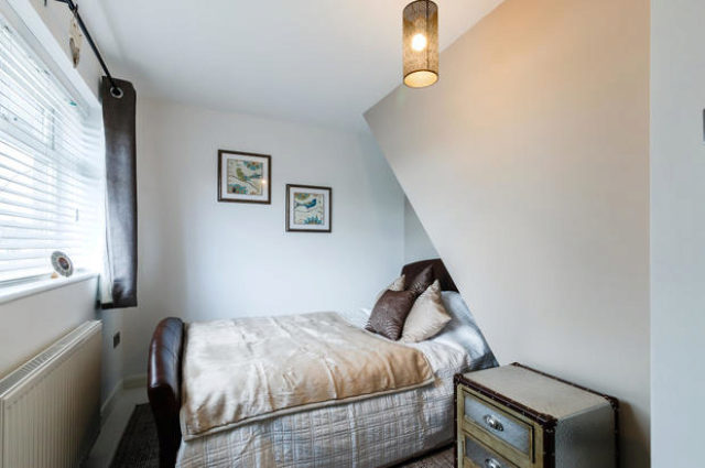  Image of 3 Bedroom End of Terrace for sale at Buttermere Avenue, Burnham SL1