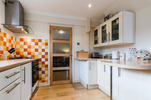  Image of 3 Bedroom End of Terrace for sale at Buttermere Avenue, Burnham SL1
