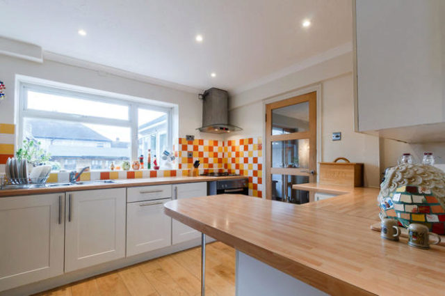  Image of 3 Bedroom End of Terrace for sale at Buttermere Avenue, Burnham SL1