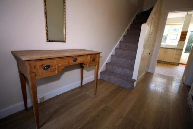  Image of 3 Bedroom Semi-Detached to rent at Parsonage Street, Canary Wharf E14
