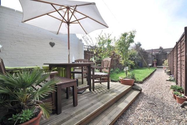  Image of 3 Bedroom Terraced for sale at Green Lane, Chislehurst BR7