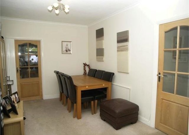  Image of 3 Bedroom Terraced for sale at Eastcroft Road, West Ewell, Epsom KT19