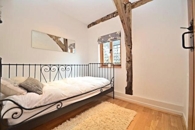  Image of 4 Bedroom Detached for sale at Loxwood Close, Orpington BR5