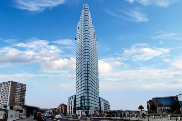  Image of 1 Bedroom Flat to rent at Chronicle Tower, 261 City Road, London EC1V
