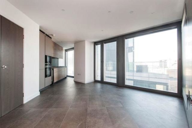  Image of 1 Bedroom Flat to rent at Chronicle Tower, 261 City Road, London EC1V