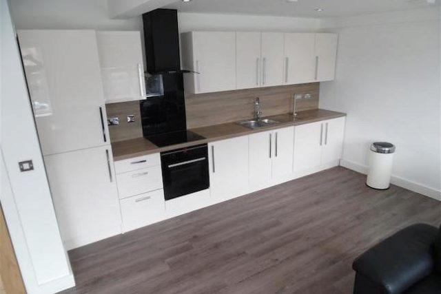  Image of 4 Bedroom Terraced to rent at Manchester Road, Isle Of Dogs E14