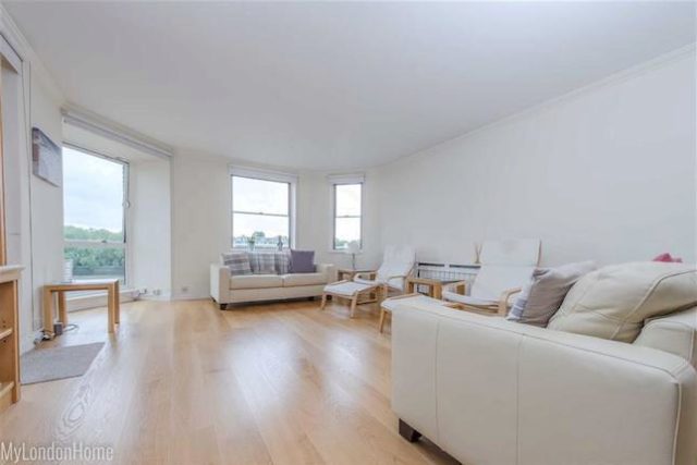  Image of 1 Bedroom Flat to rent at Riverside Court, Nine Elms Lane, Vauxhall, London SW8