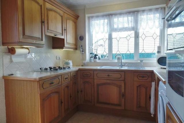  Image of 2 Bedroom Detached Bungalow for sale at Easton Way, Frinton-On-Sea CO13