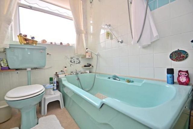  Image of 2 Bedroom Detached Bungalow for sale at Allington Road, Orpington BR6