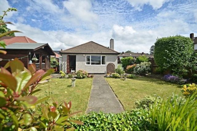  Image of 2 Bedroom Detached Bungalow for sale at Allington Road, Orpington BR6