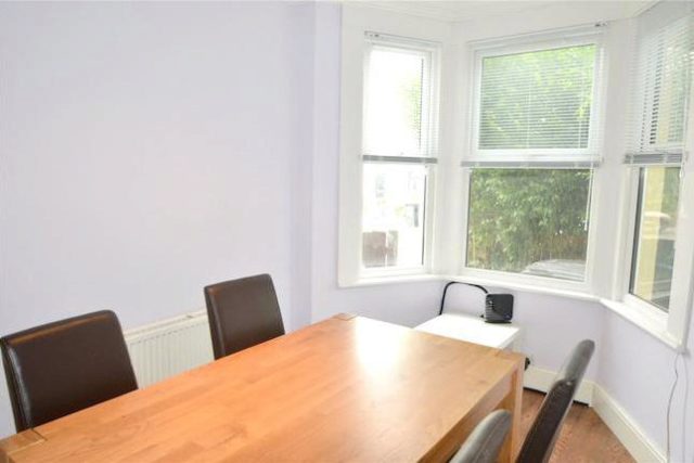  Image of 2 Bedroom Terraced for sale at Oval Road, Addiscombe, Croydon CR0
