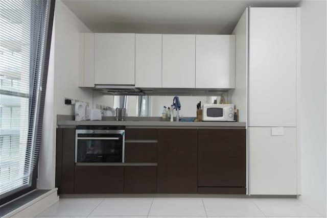  Image of 1 Bedroom Flat to rent at Baltimore Wharf, Canary Wharf, London E14