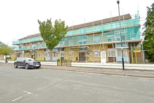  Image of 2 Bedroom Flat for sale at Pridham Road, Thornton Heath CR7
