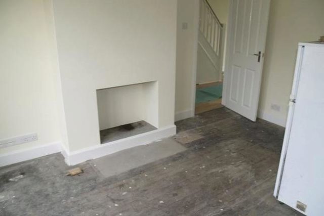  Image of 3 Bedroom Detached to rent at Belfield Road, West Ewell, Epsom KT19
