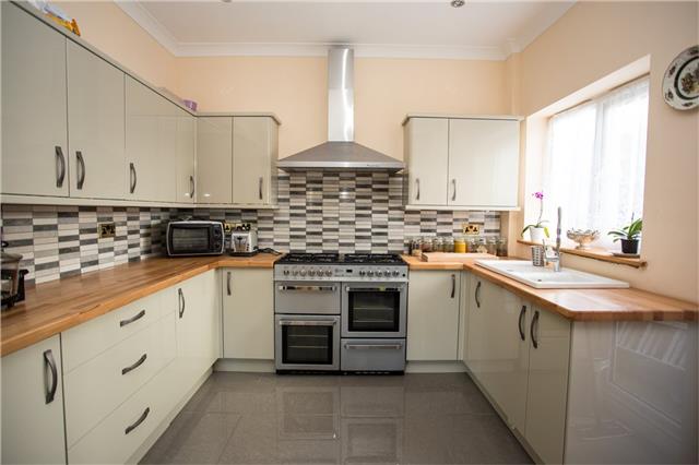 Image of   kitchen 