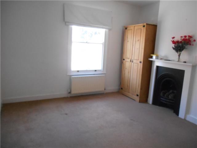  Image of 2 Bedroom Cottage to rent at Bailey Road, Westcott, Dorking, RH4