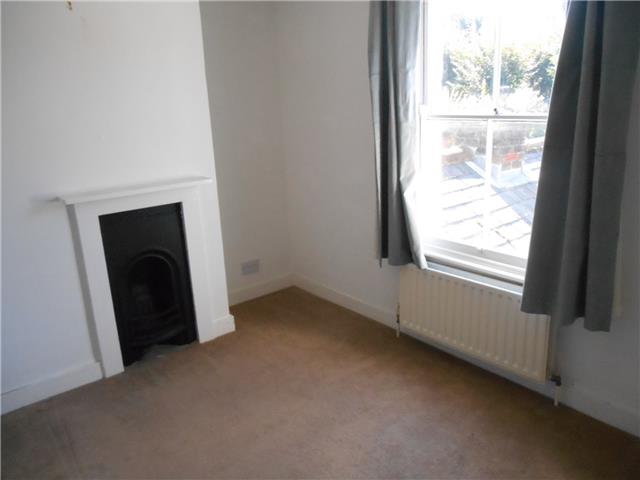  Image of 2 Bedroom Cottage to rent at Bailey Road, Westcott, Dorking, RH4