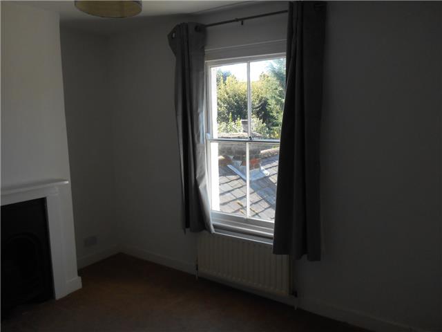  Image of 2 Bedroom Cottage to rent at Bailey Road, Westcott, Dorking, RH4