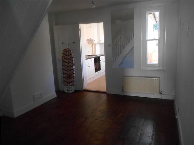  Image of 2 Bedroom Cottage to rent at Bailey Road, Westcott, Dorking, RH4