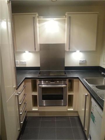  Image of 2 Bedroom Apartment  To Rent at Capulet Square, London, E3