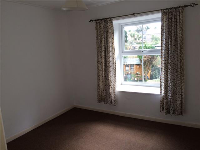 Image of 2 Bedroom Terraced  To Rent at Rose Row, Redruth, TR15