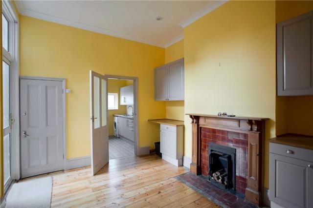  Image of 4 Bedroom Terraced  To Rent at Aldborough Road South, Seven Kings, Ilford, IG3