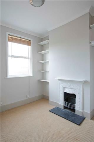  Image of 4 Bedroom Terraced  To Rent at Aldborough Road South, Seven Kings, Ilford, IG3
