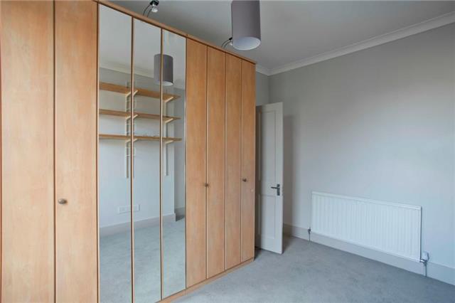 Image of 4 Bedroom Terraced  To Rent at Aldborough Road South, Seven Kings, Ilford, IG3