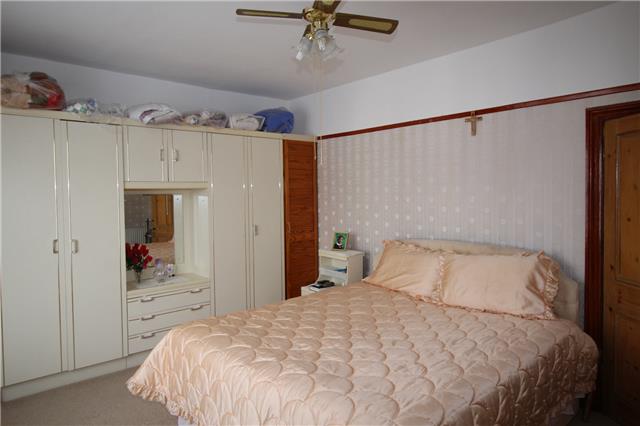  Image of 3 Bedroom Terraced  For Sale at St. Johns Road, London, SE20