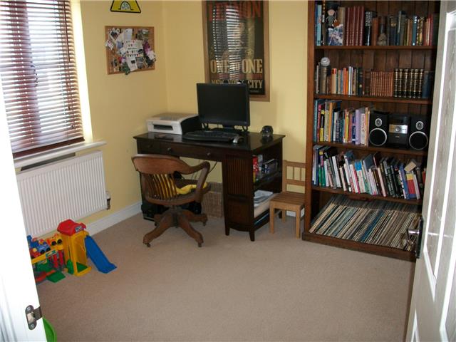  Image of 4 Bedroom Semi-Detached  For Sale at Kingfisher Way, North Cornelly, Bridgend, CF33