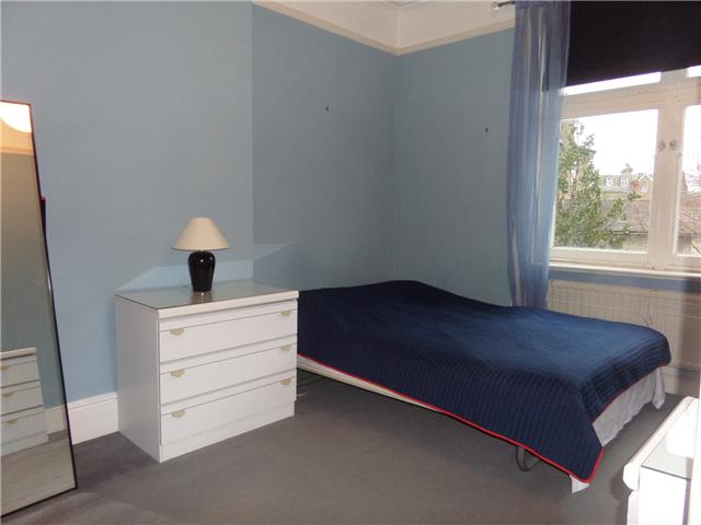  Image of 1 Bedroom Flat  To Rent at Florence Road, London, W5