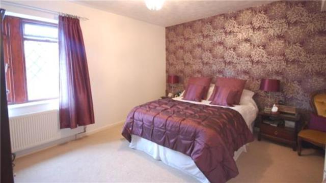  Image of 2 Bedroom Mews  To Rent at 5 Westcliff Mews, St Michaels Road