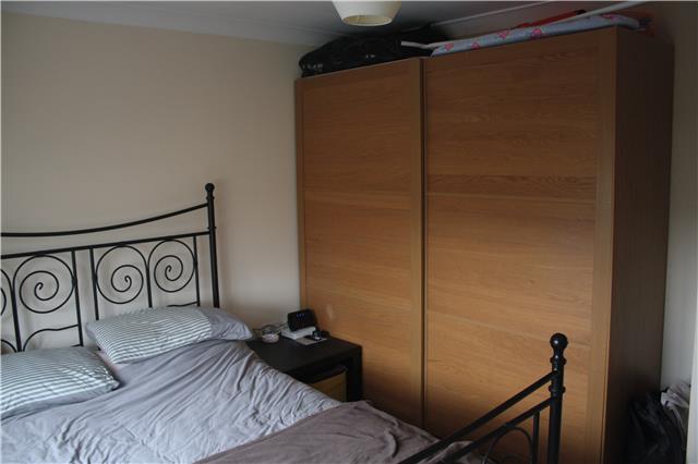  Image of 1 Bedroom Flat  To Rent at Aragorn Court, Guildford, GU2