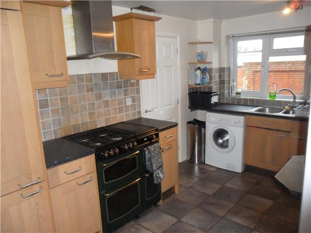 Image of 1 Bedroom Room  To Rent at Prince of Wales Avenue, Reading, RG30