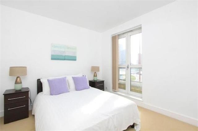  Image of 2 Bedroom Apartment  To Rent at Westferry Circus, London, E14